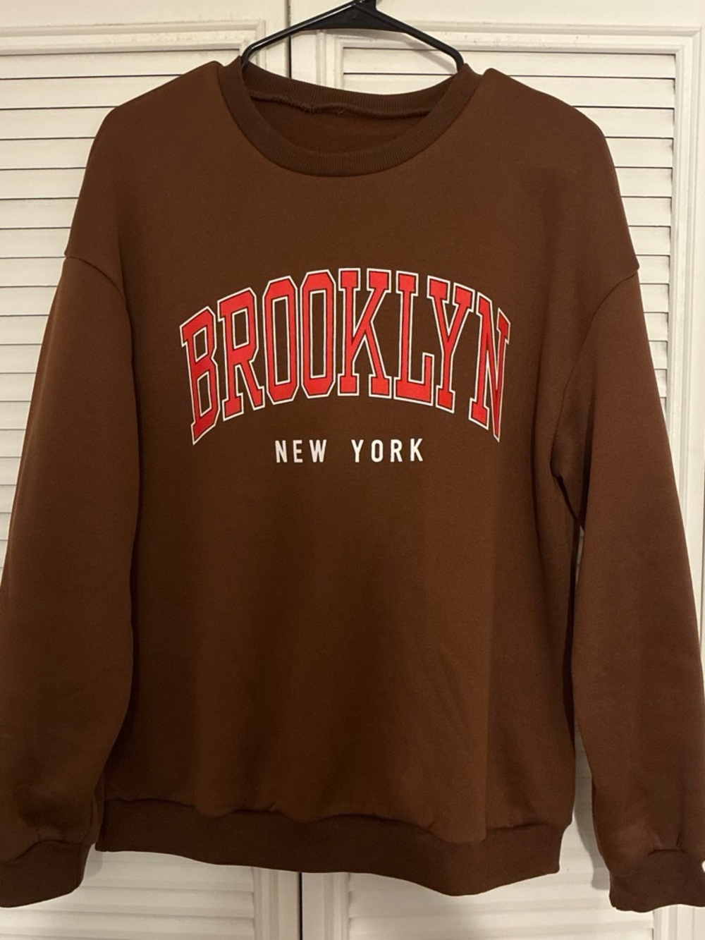 SHEIN Brown Crewneck Sweatshirt with Red Brooklyn Lettering